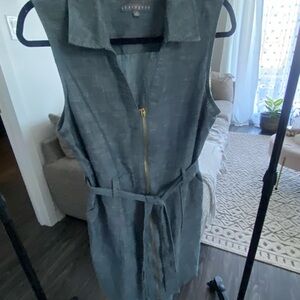Gray Sleeveless Zipper Dress
